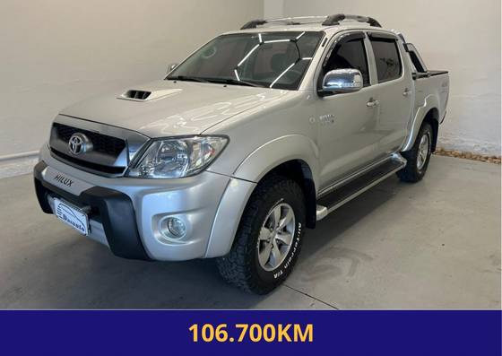 TOYOTA HILUX 3.0 SR 4X4 CD 16V TURBO INTERCOOLER DIESEL 4P MANUAL
